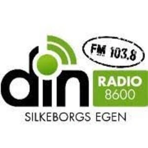 Din Radio 8600